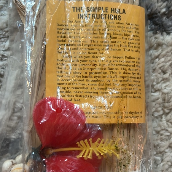 HAWAIIAN 🌺 HULA SKIRT SET ~ infant age 1-5 ~ Halloween costume ~ dress up! - Picture 3 of 9